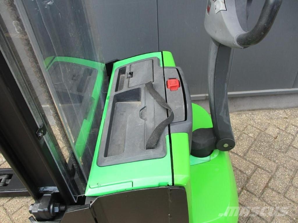 Cesab S212L Low lifter