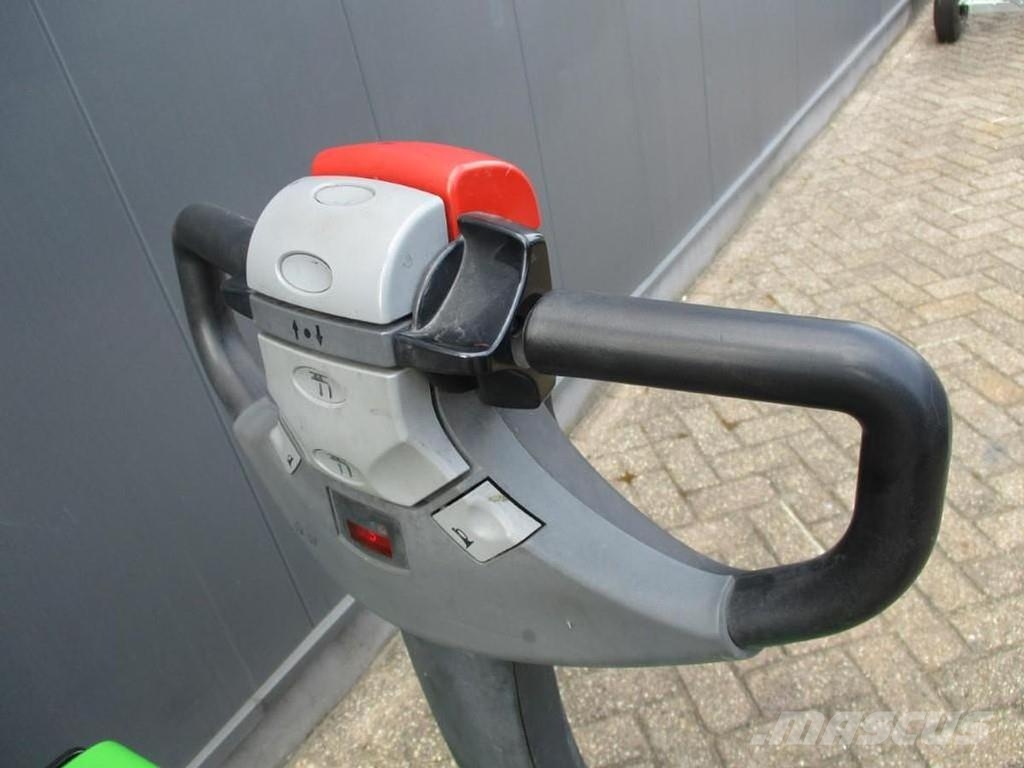 Cesab S212L Low lifter