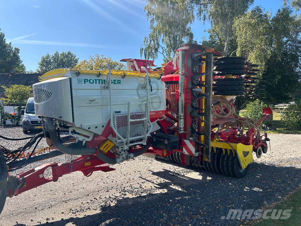Pöttinger Aerosem VT5000 مثاقيب مدمجة
