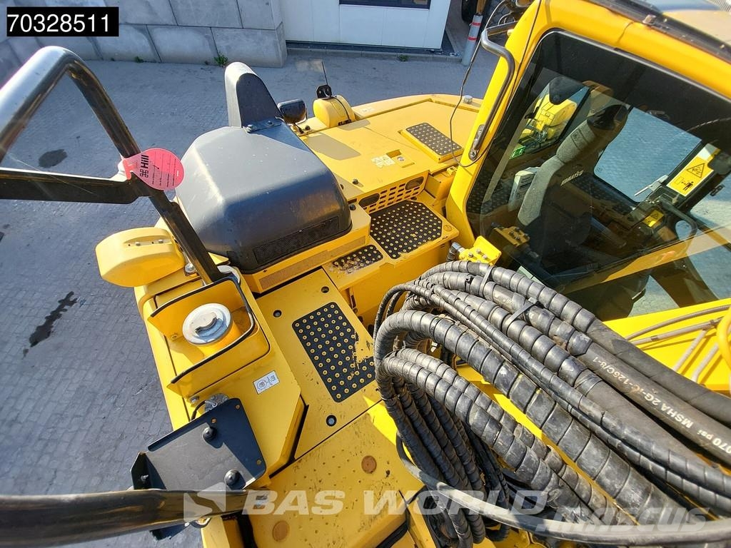 Komatsu PC138 US-11 Bageri gusjeničari