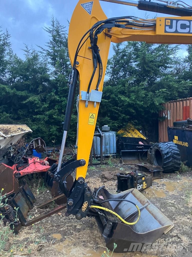 JCB Hydradig Kolesové rýpadlá