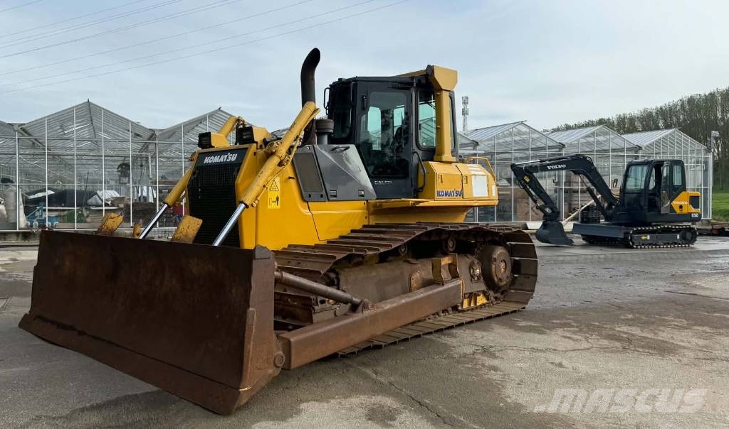Komatsu D 65 PX-15 E0 Crawler dozers