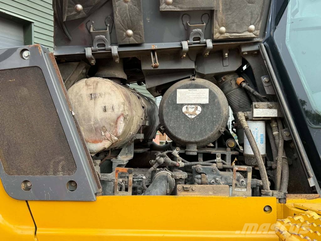 Komatsu D 65 PX-15 E0 Crawler dozers