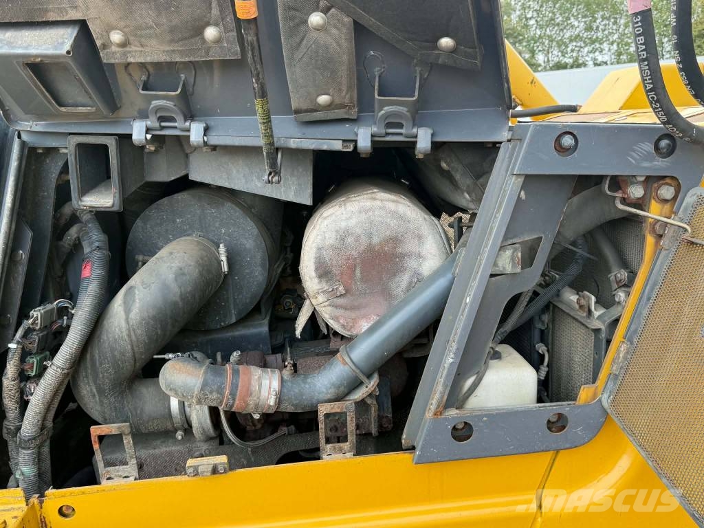 Komatsu D 65 PX-15 E0 Crawler dozers