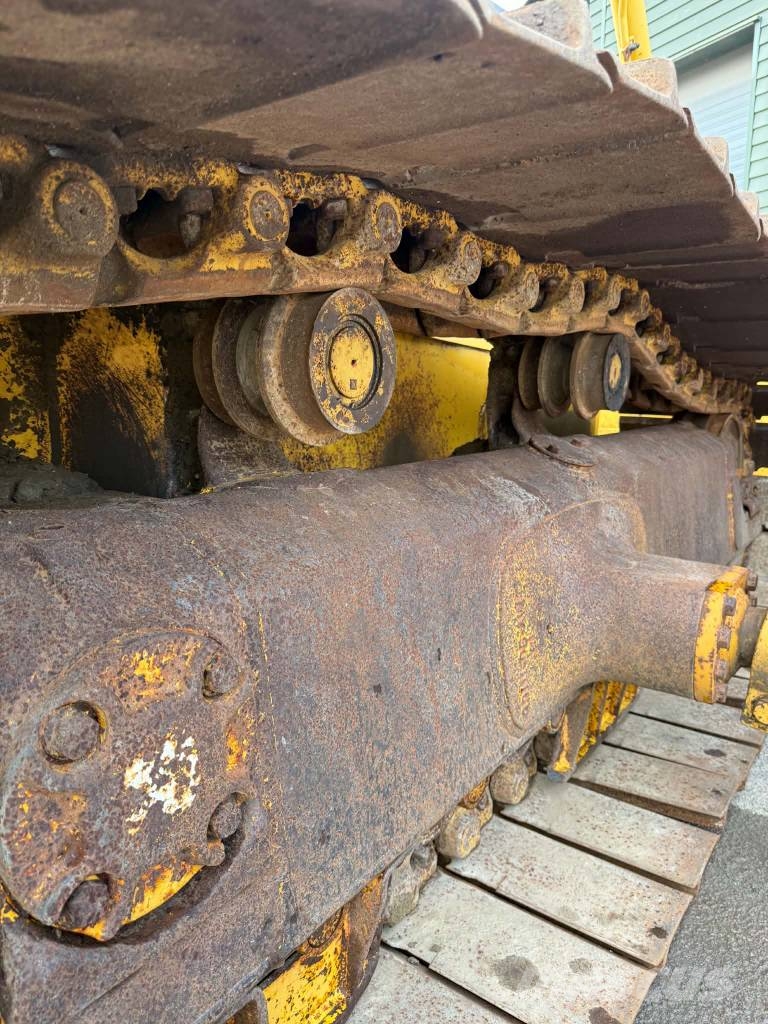 Komatsu D 65 PX-15 E0 Crawler dozers