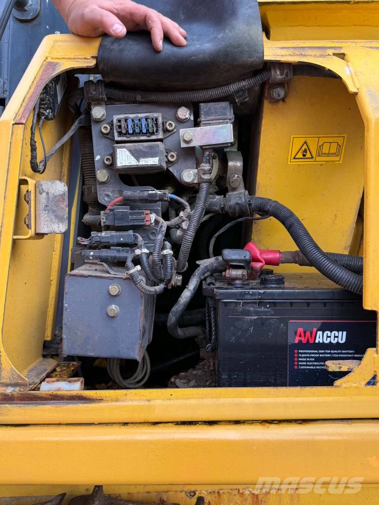 Komatsu D 65 PX-15 E0 Crawler dozers