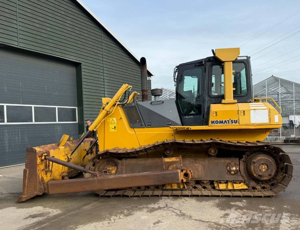 Komatsu D 65 PX-15 E0 Crawler dozers