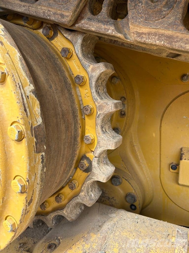 CAT D 6 XE LGP - FULL GPS, FOLDING BLADE Kāpurķēžu buldozeri