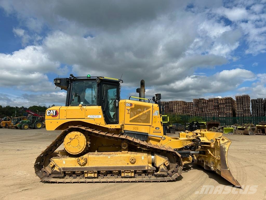 CAT D 6 XE LGP - FULL GPS, FOLDING BLADE Kāpurķēžu buldozeri