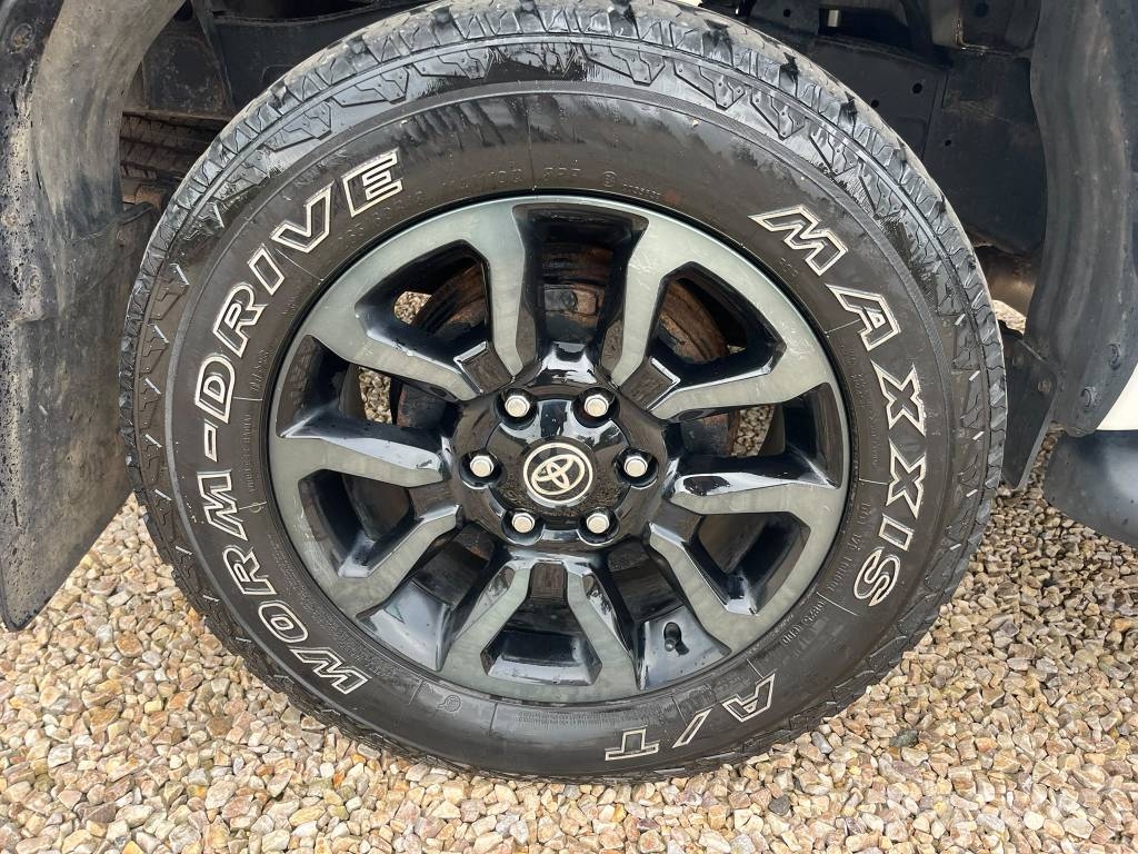 Toyota Hilux Pick up/Dropside
