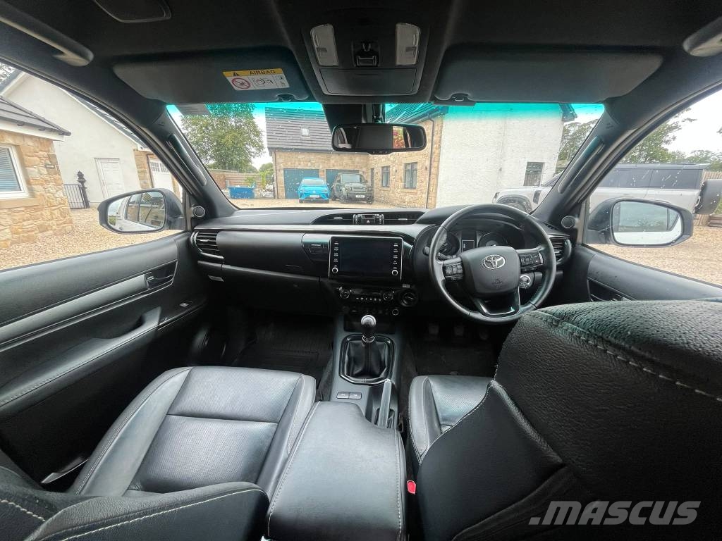 Toyota Hilux Pick up/Dropside