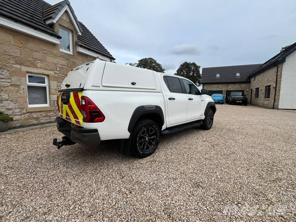 Toyota Hilux Pick up/Dropside