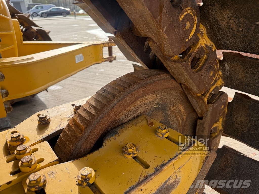 CAT D 6 LGP Crawler dozers