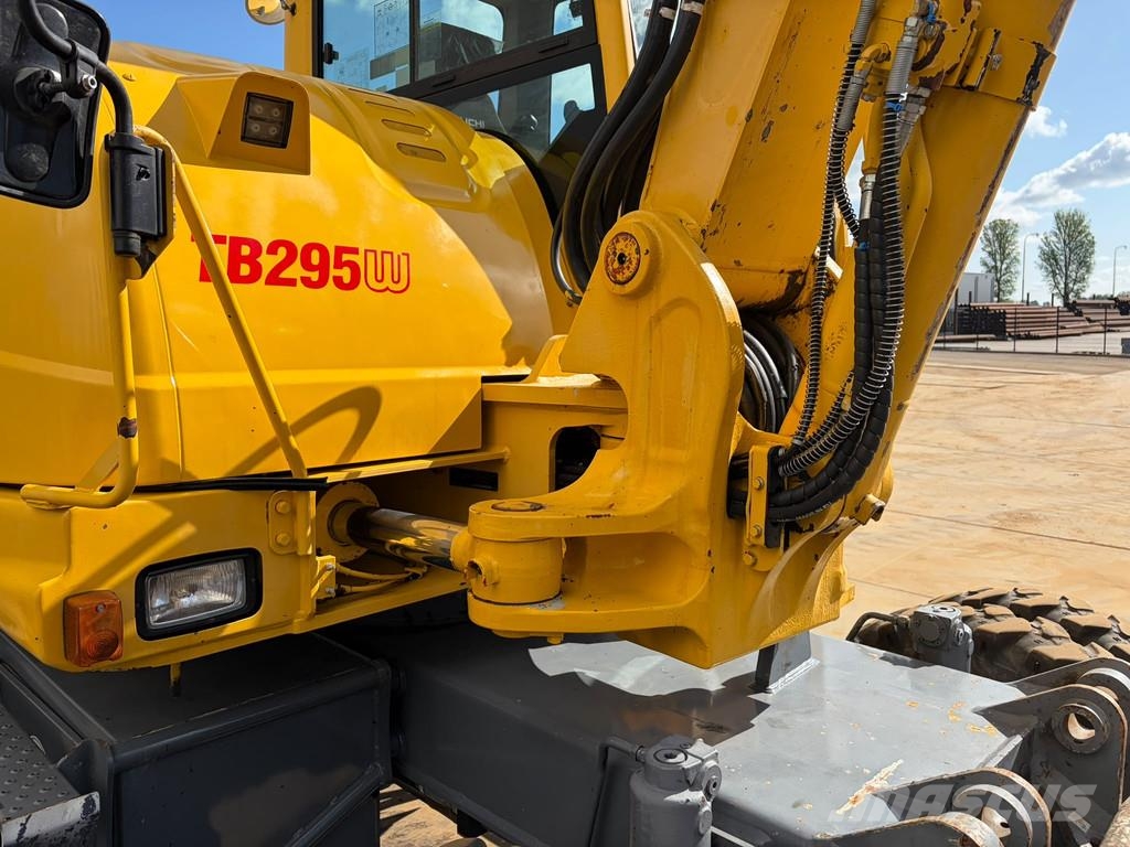 Takeuchi TB295W-1 Midigravere 7 - 12t