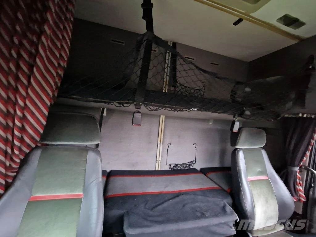 Volvo F 16 500 Globetrotter 4x2 - Fully renovated - Volv Tahače