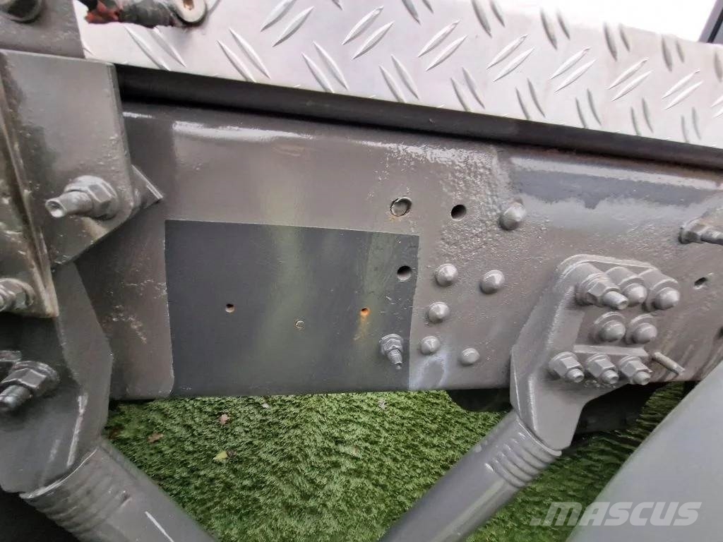 Volvo F 16 500 Globetrotter 4x2 - Fully renovated - Volv Tahače