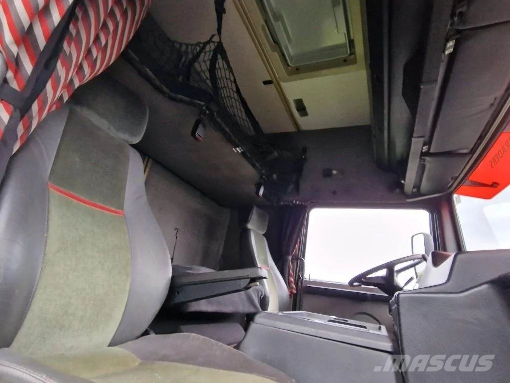 Volvo F 16 500 Globetrotter 4x2 - Fully renovated - Volv Tahače