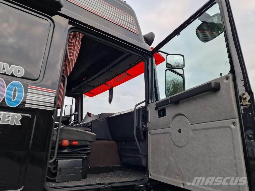 Volvo F 16 500 Globetrotter 4x2 - Fully renovated - Volv Tahače