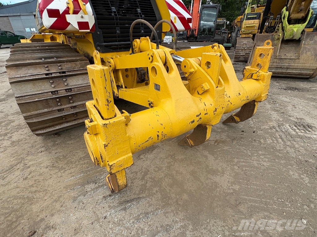 Komatsu D 61 PX24 (Leica GPS - Fold Blade - Ripper) Buldozer sobre oruga