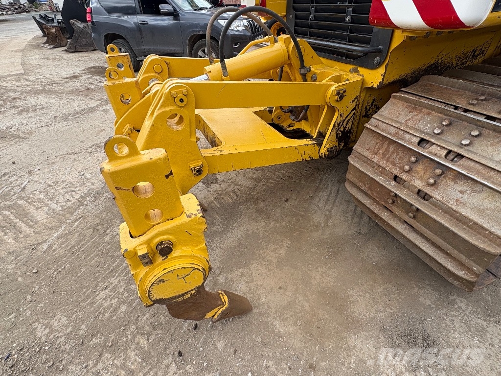 Komatsu D 61 PX24 (Leica GPS - Fold Blade - Ripper) Buldozer sobre oruga