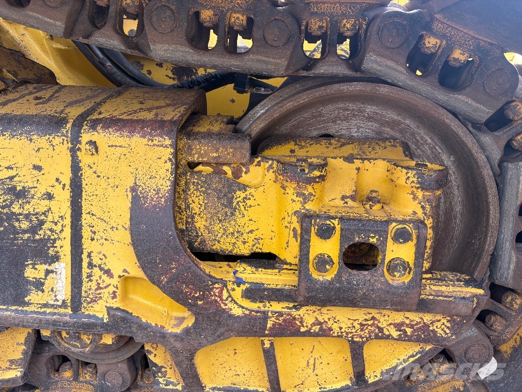 Komatsu D 61 PX24 (Leica GPS - Fold Blade - Ripper) Buldozer sobre oruga