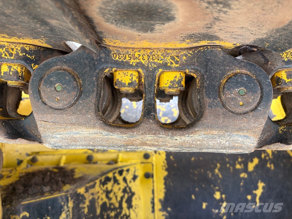 Komatsu D 61 PX24 (Leica GPS - Fold Blade - Ripper) Buldozer sobre oruga