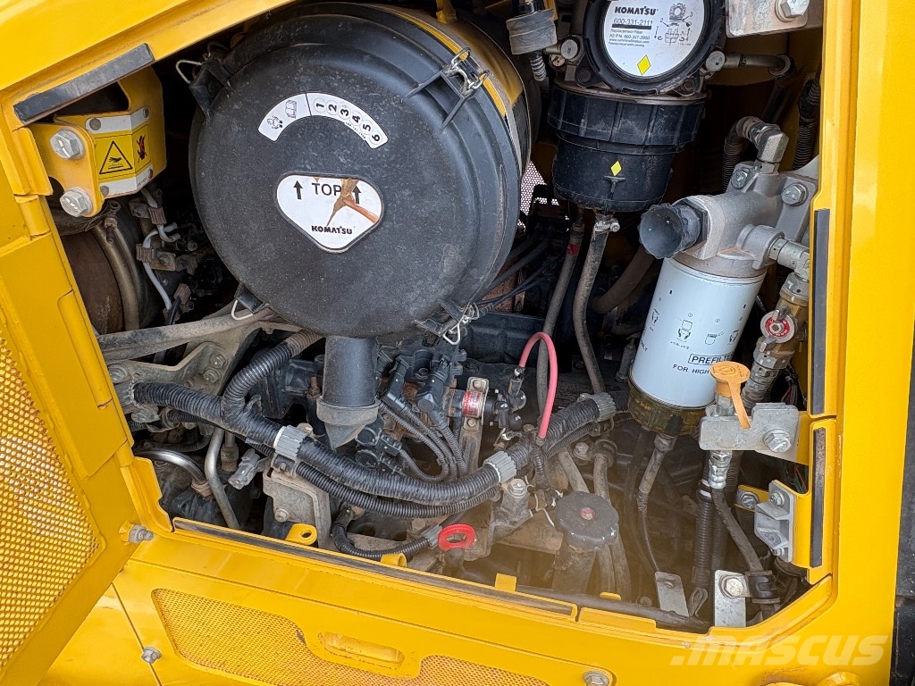 Komatsu D 61 PX24 (Leica GPS - Fold Blade - Ripper) Buldozer sobre oruga