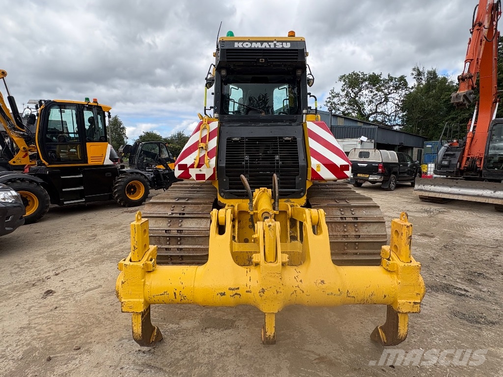 Komatsu D 61 PX24 (Leica GPS - Fold Blade - Ripper) Buldozer sobre oruga