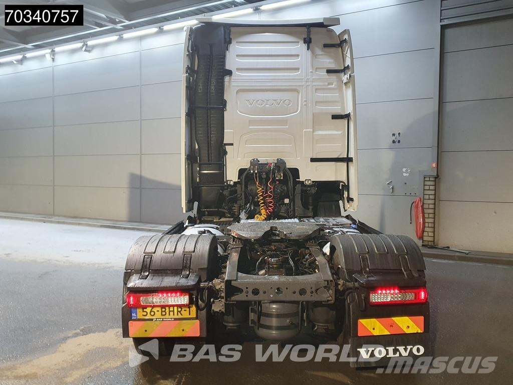Volvo FH 500 4X2 Retarder 2x Tanks I-ParkCool NL-Truck L Cabezas tractoras