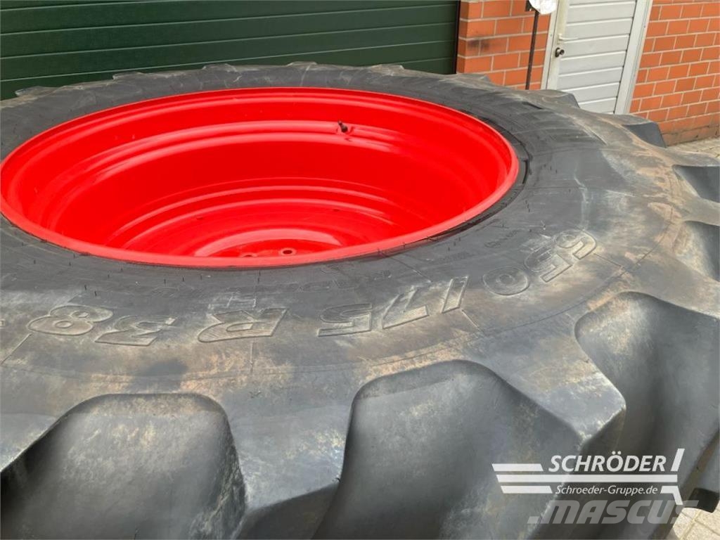 Fendt 2X 650/75R38 KOMPLETTRÄDER MICHELIN Reifen
