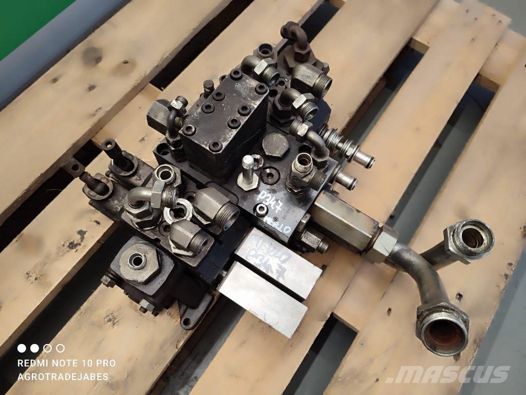 Merlo P34.7 hydraulic distributor MERLO P34.7 Hidraulika
