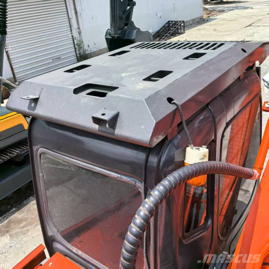 Hitachi ZX 350 Bagri goseničarji