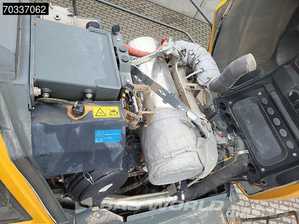 Liebheer L566 Xpower Iekrāvēji uz riteņiem
