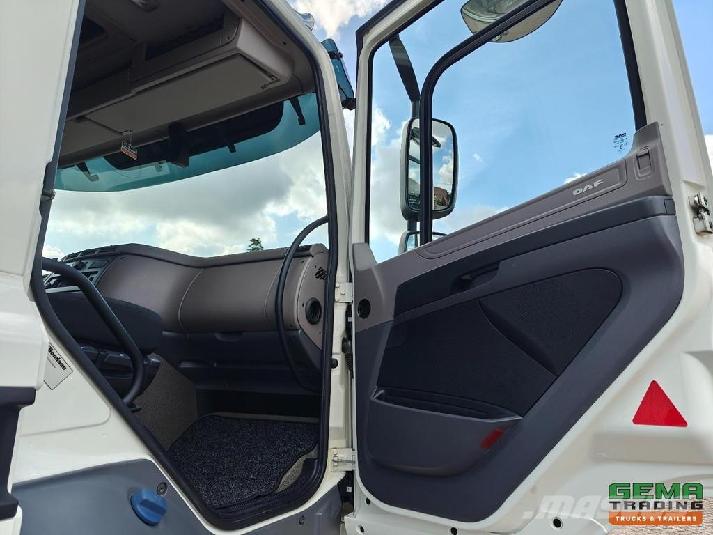 DAF CF 430 FAX 8x2/6 Day Cab Euro6D - Machine Transpor شاحنات مسطحة/مفصلية الجوانب