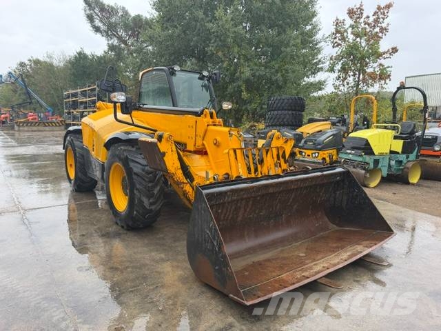 JCB 533-105 Teleskoplæssere