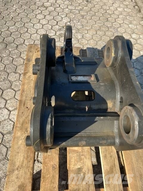 CAT quick coupler CW40 - H.4.N. (mechanic) Conectores rápidos