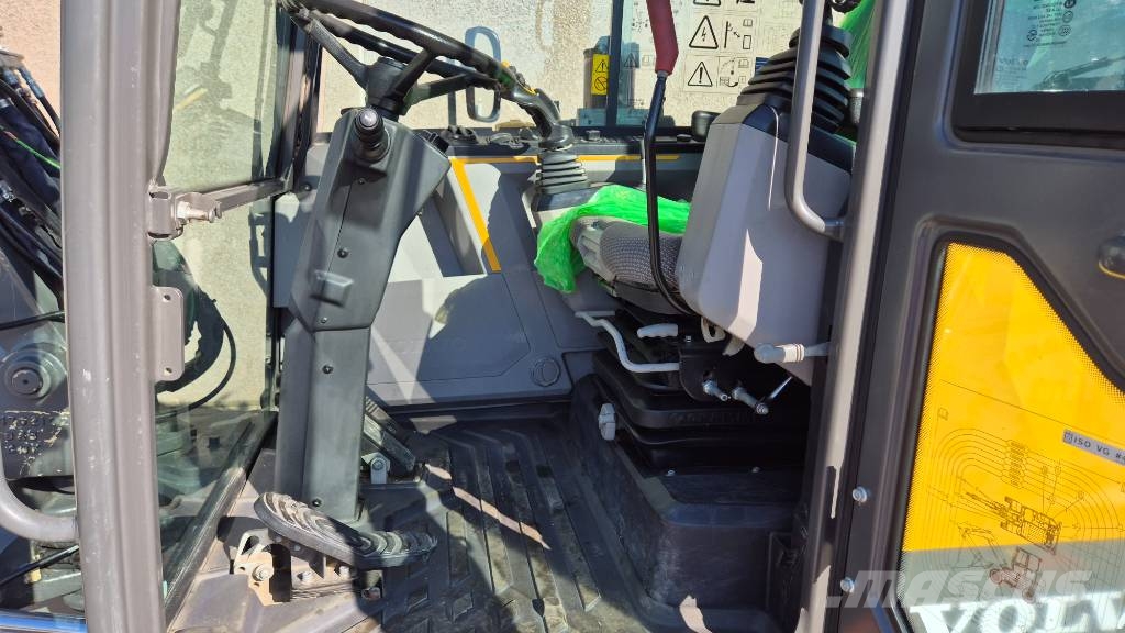 Volvo EW 60 E حفارات بعجل