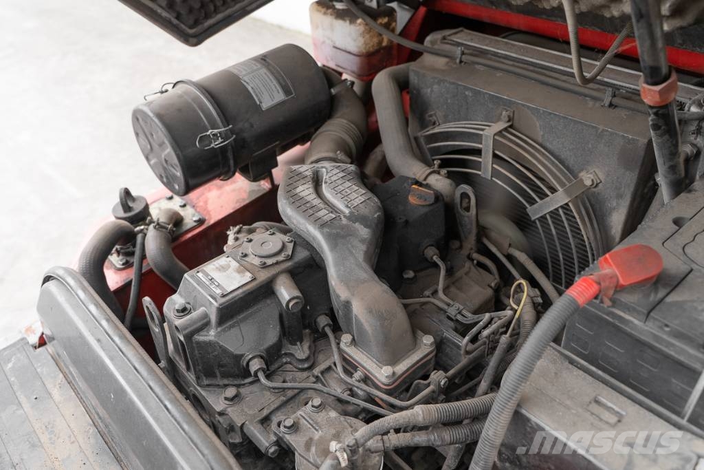 Manitou MI 30 D Dīzeļa autoiekrāvēji