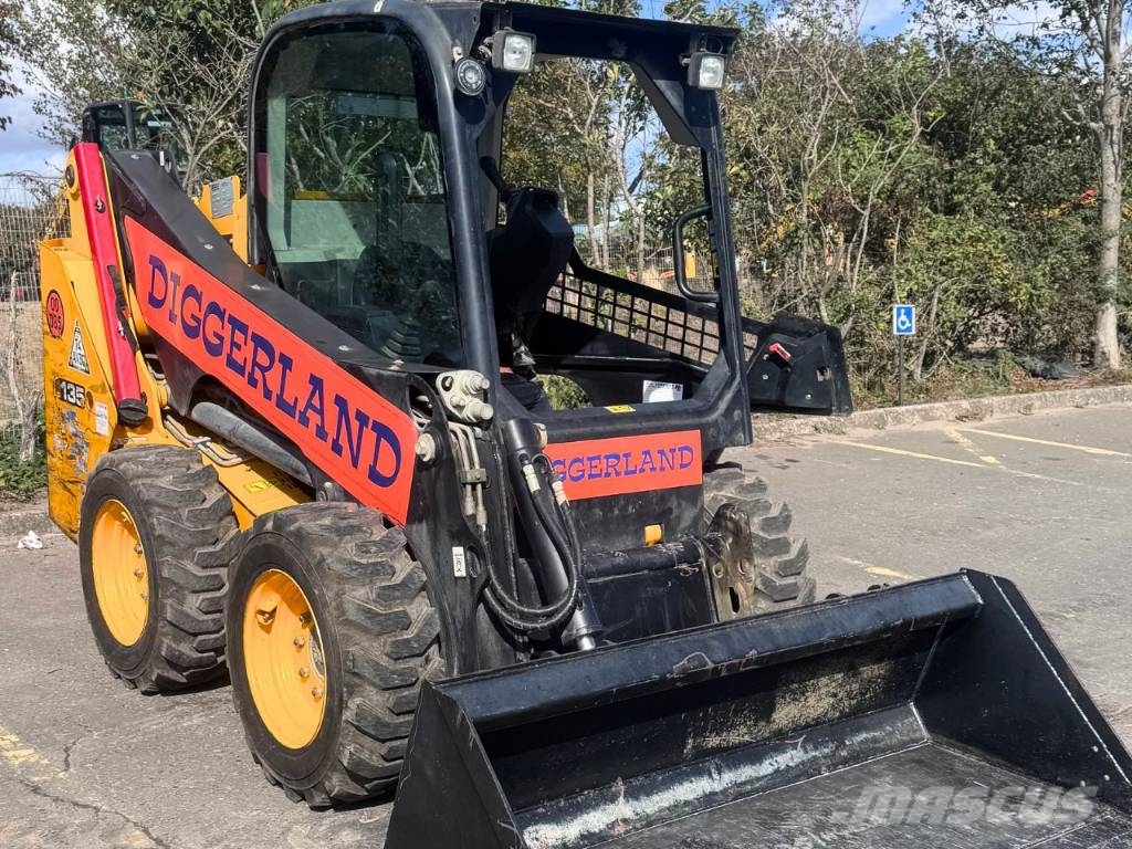 JCB SSL 135 Skidsteer Skid steer loaders