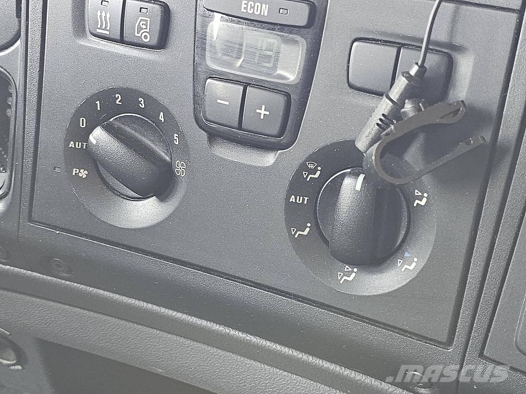 Scania G440 Тягачі