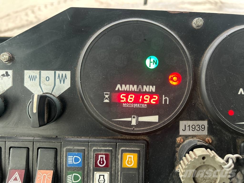 Ammann AV130X مداحل ثنائية الاسطوانة