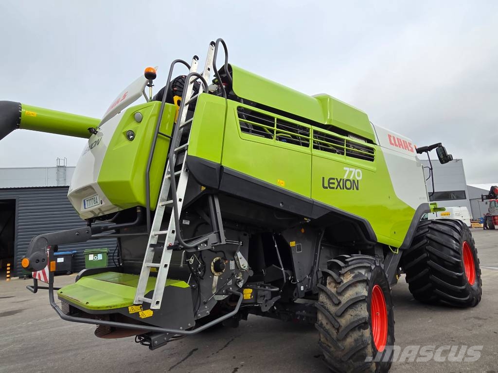 CLAAS Lexion 770 Θεριζοαλωνιστικές μηχανές