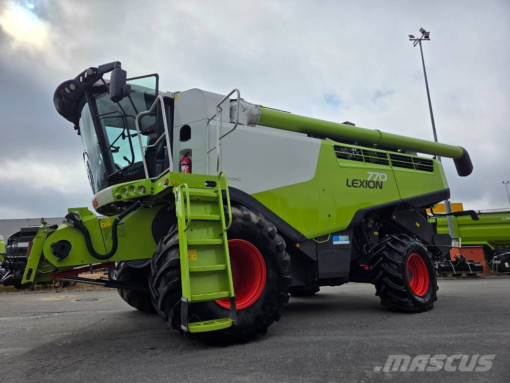 CLAAS Lexion 770 Θεριζοαλωνιστικές μηχανές