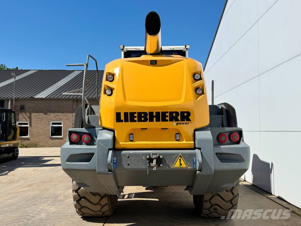 Liebherr L580 - German Machine / Joystick Controls Φορτωτές με λάστιχα (Τροχοφόροι)