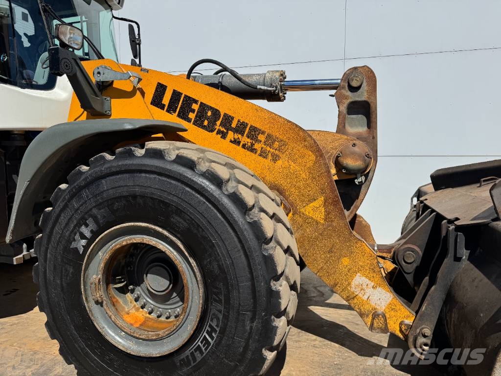 Liebherr L580 - German Machine / Joystick Controls Φορτωτές με λάστιχα (Τροχοφόροι)