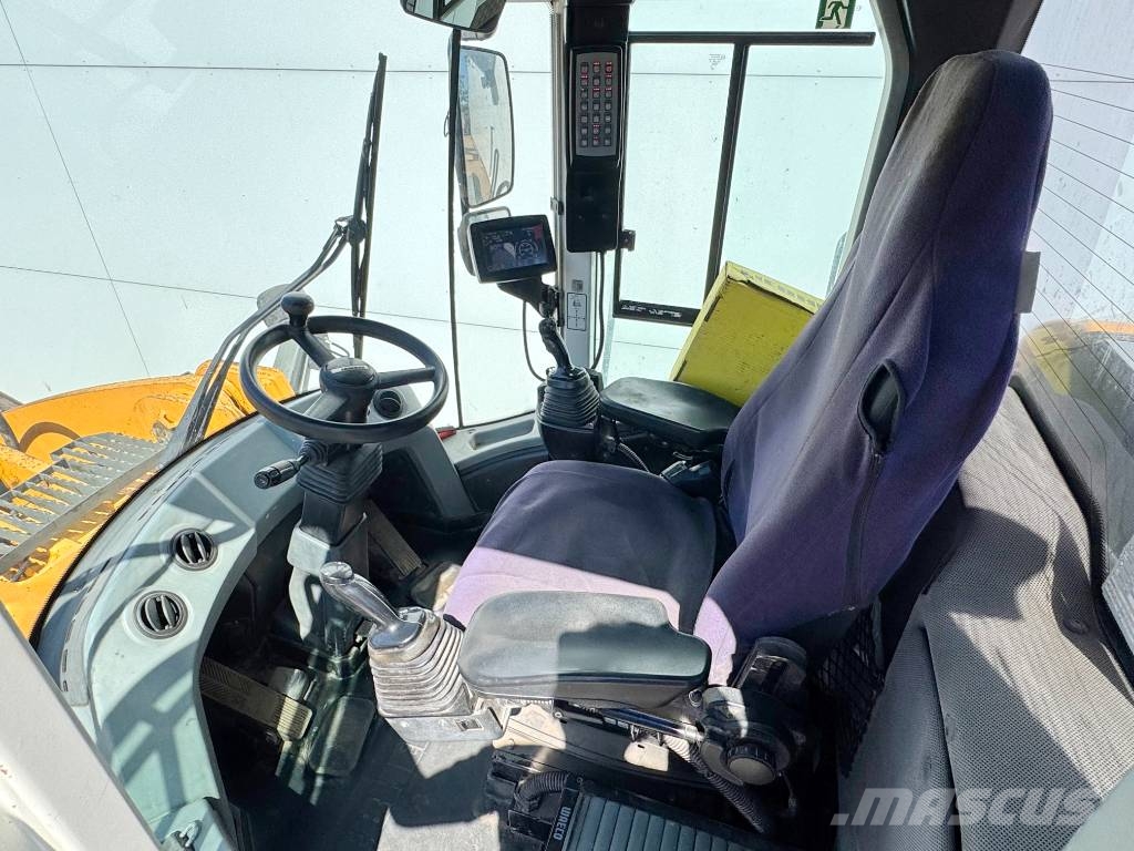Liebherr L580 - German Machine / Joystick Controls Φορτωτές με λάστιχα (Τροχοφόροι)