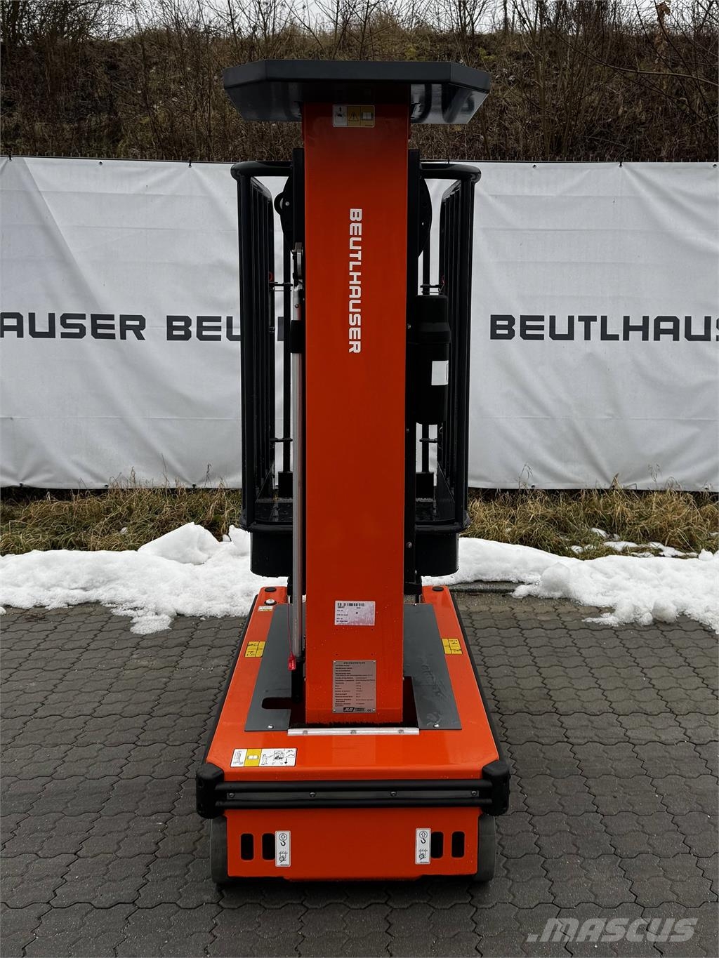 Power Tower EcoLift Other lifts and platforms