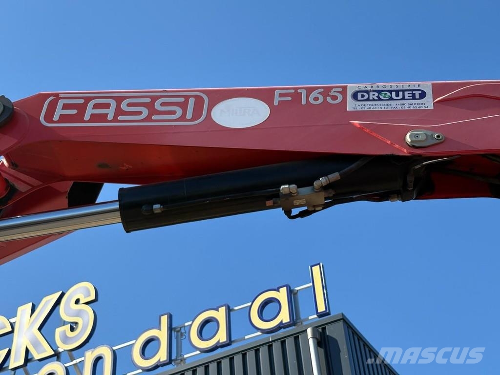 Renault Premium 380 DXI + FASSI F 165-- 2 + REMOTE + HYDRA Autotransporteri