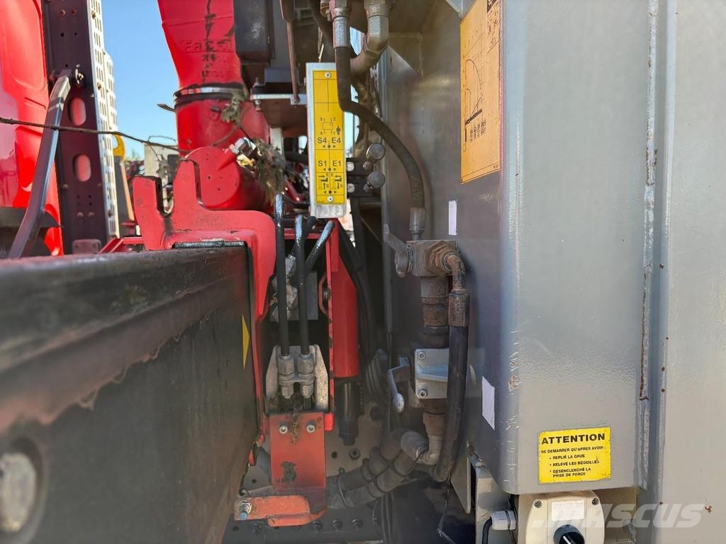 Renault Premium 380 DXI + FASSI F 165-- 2 + REMOTE + HYDRA Autotransporteri