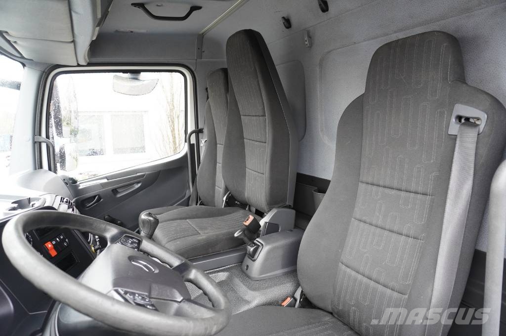 Mercedes-Benz Atego 816 E6 4x2 / container / 15 pallets Camiones caja cerrada
